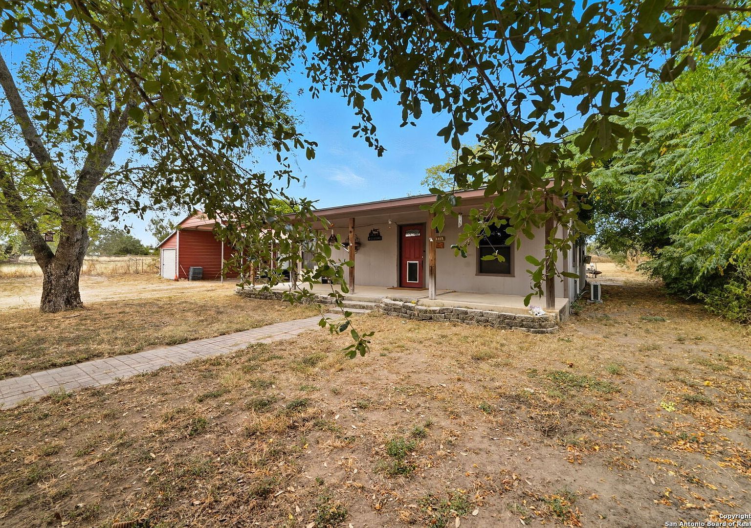 14935 Adams St Lytle, TX 78052 - Thumbnail 3