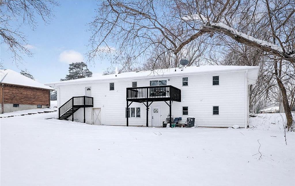 10920 Oak Knoll Ter N Minnetonka, MN 55305 - Thumbnail 3