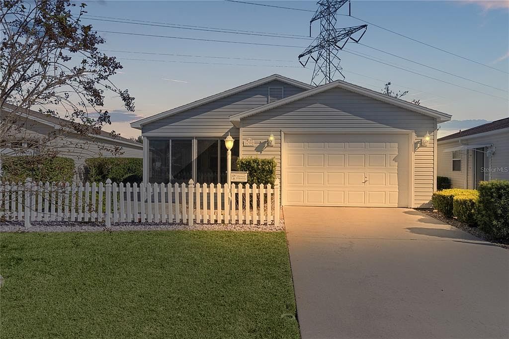 1639 Campos Dr The Villages, FL 32162 - Thumbnail 3