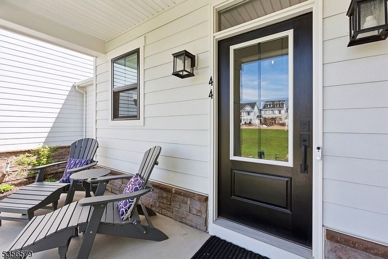 44 Willow Ln Parsippany, NJ 07054 - Thumbnail 3