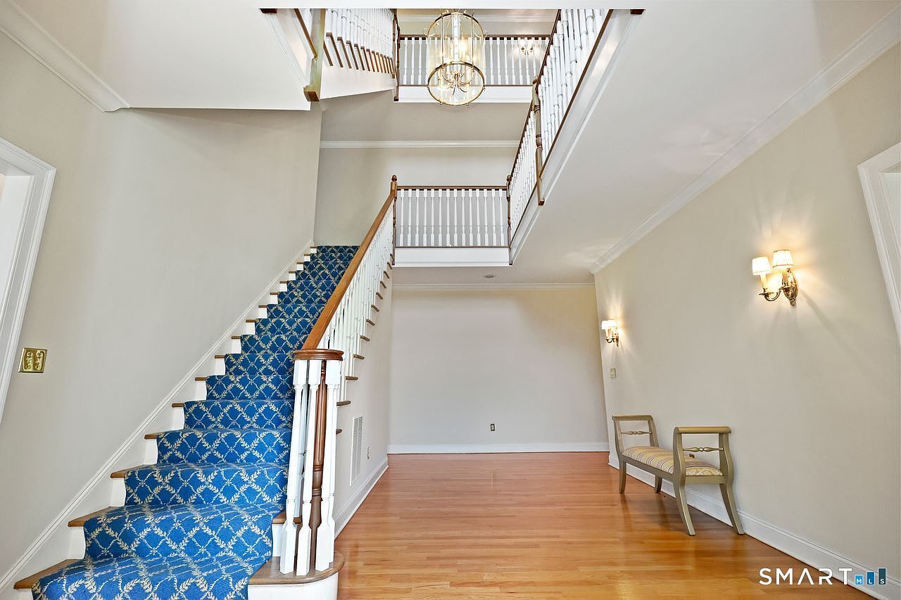 35 Grace View Dr Easton, CT 06612 - Thumbnail 3