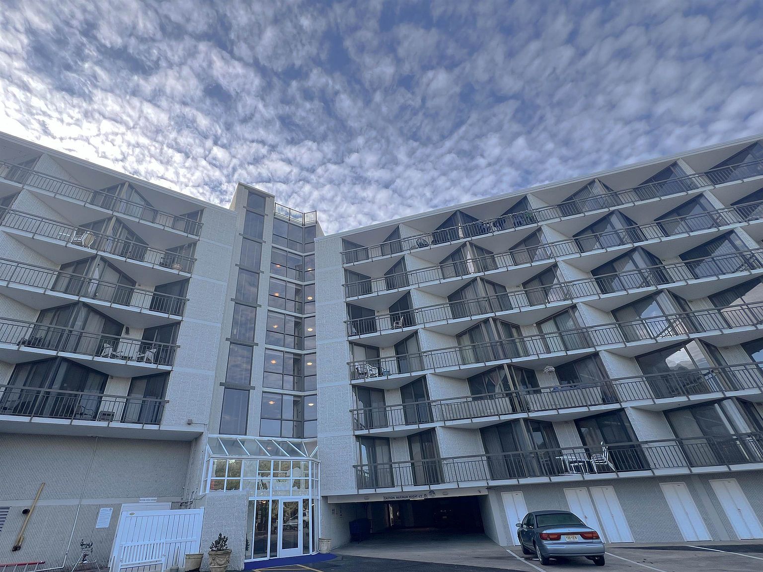 935 Ocean Ave APT 216 Ocean City, NJ 08226 - Thumbnail 3