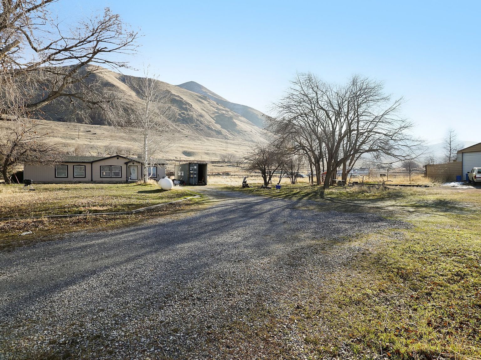 1824 Bryan Rd Tooele, UT 84074 - Thumbnail 3