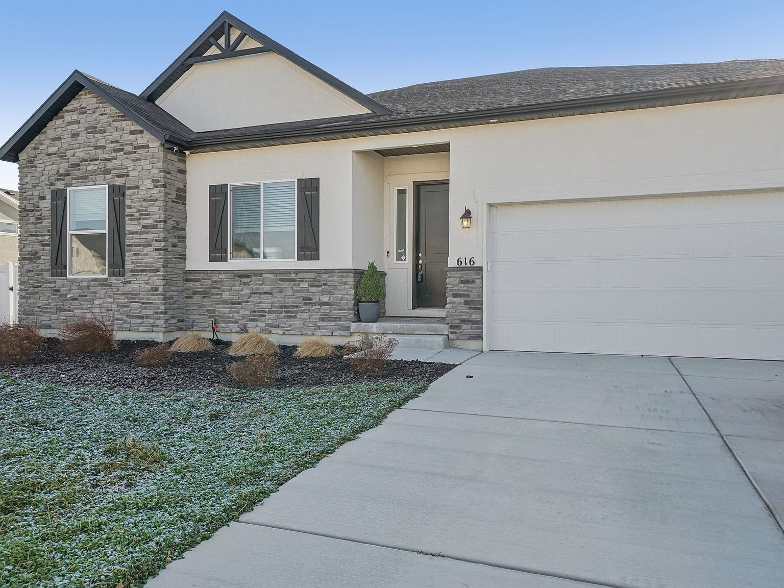 616 E Constance Way Grantsville, UT 84029 - Thumbnail 3