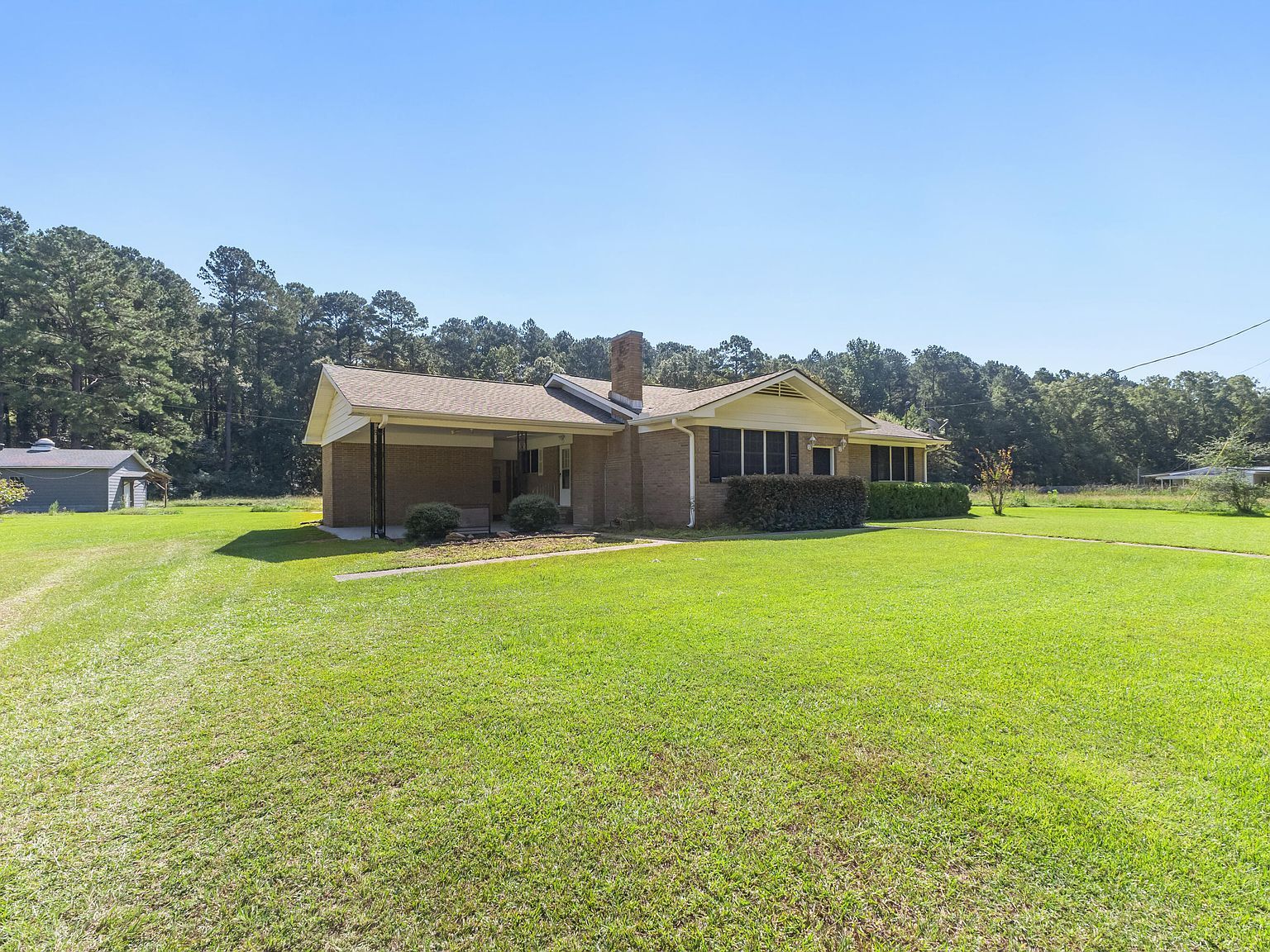 896 River Rd Hattiesburg, MS 39401 - Thumbnail 3