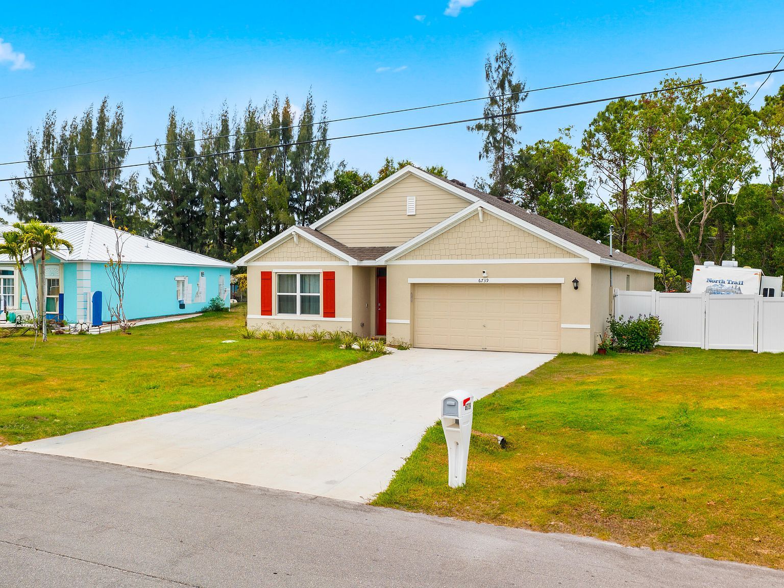 6739 NW Omega Rd Port Saint Lucie, FL 34983 - Thumbnail 3