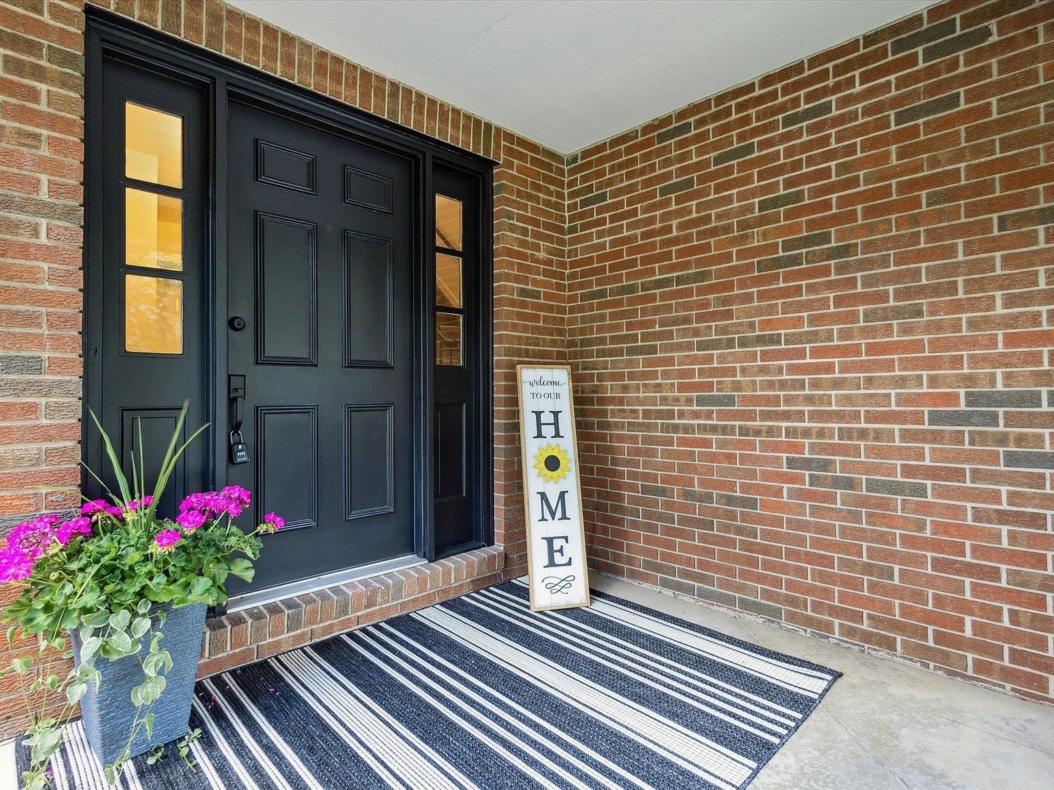 5661 Danbury Dr South Bend, IN 46614 - Thumbnail 3