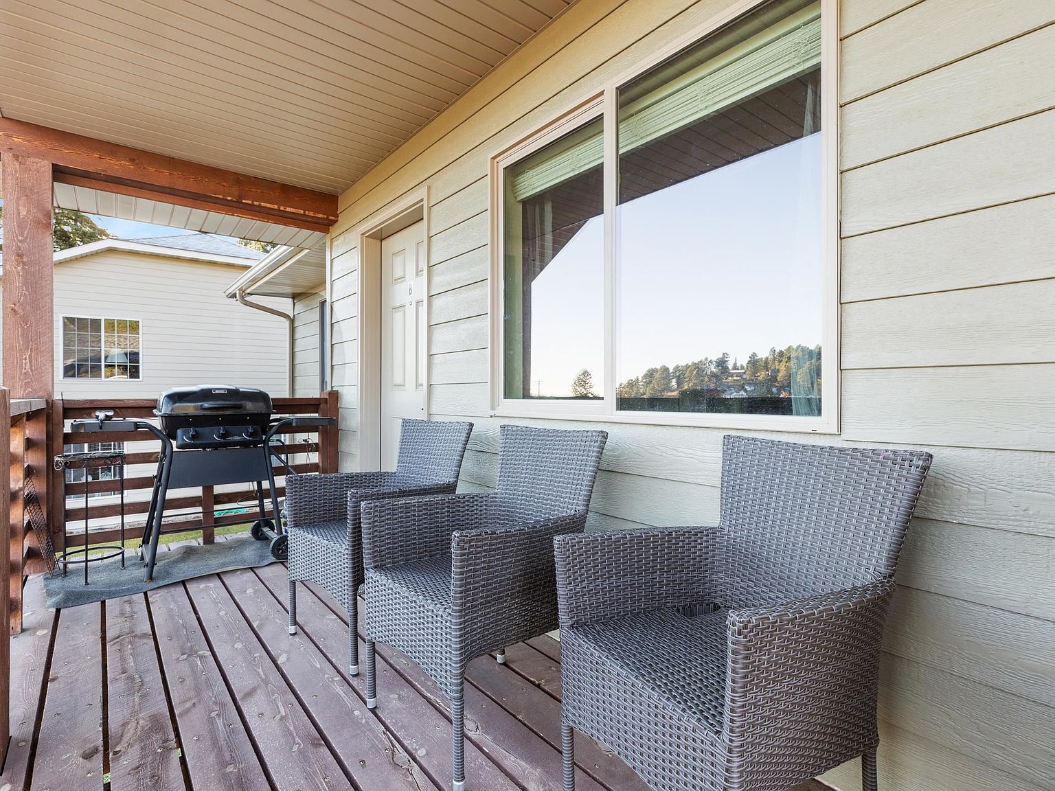 35 3rd St Lead, SD 57754 - Thumbnail 3