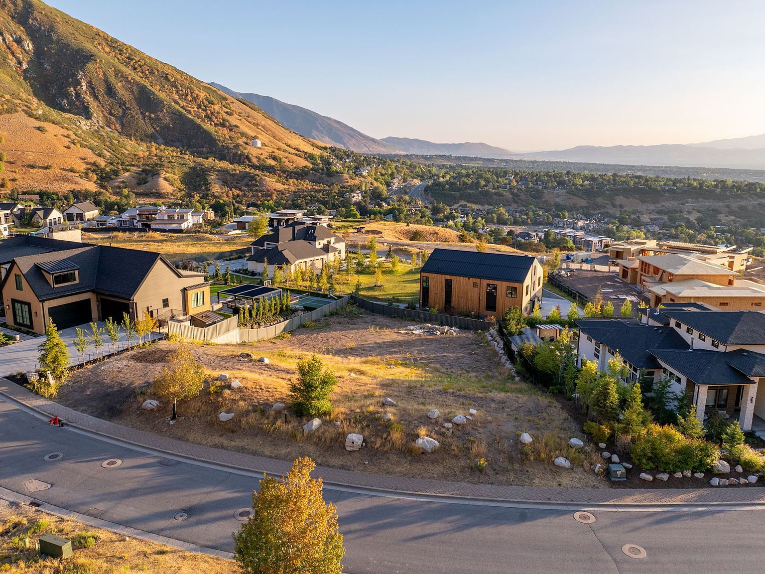 7088 City View Dr Salt Lake City, UT 84121 - Thumbnail 3