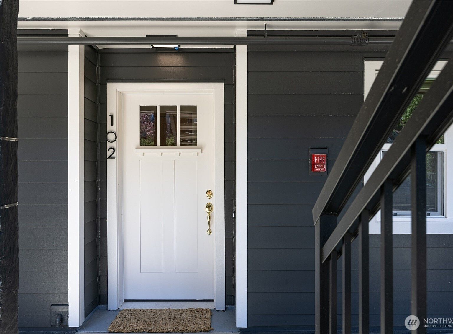 705 N State St Unit 102 Bellingham, WA 98225 - Thumbnail 3