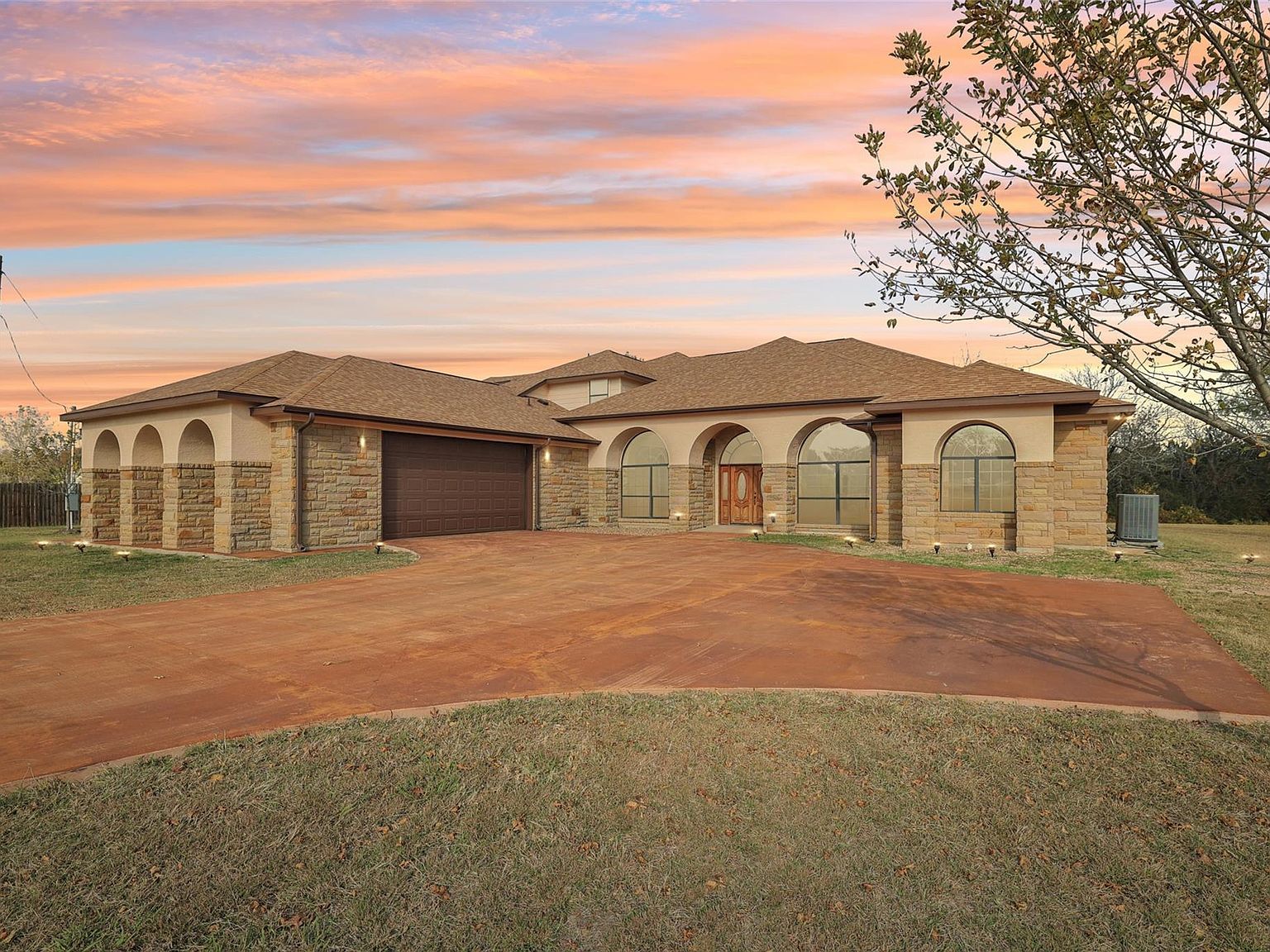 8370 Old 195 Florence, TX 76527 - Thumbnail 3