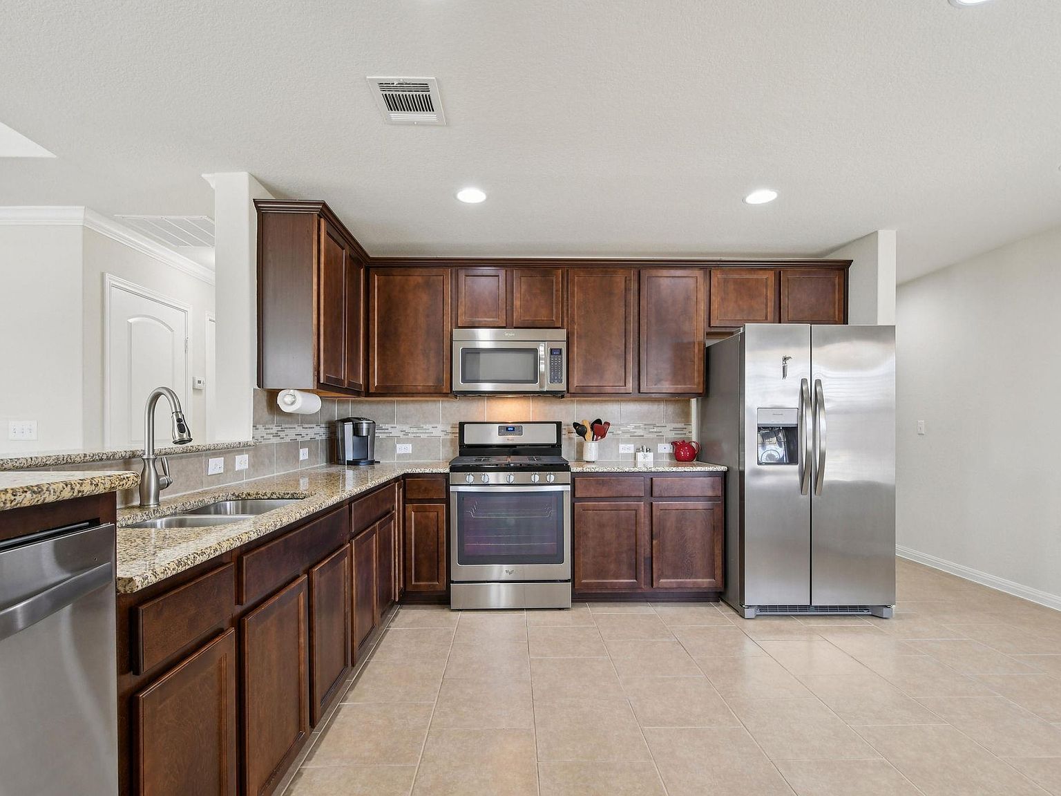 803 Hamilton Ln Georgetown, TX 78633 - Thumbnail 3