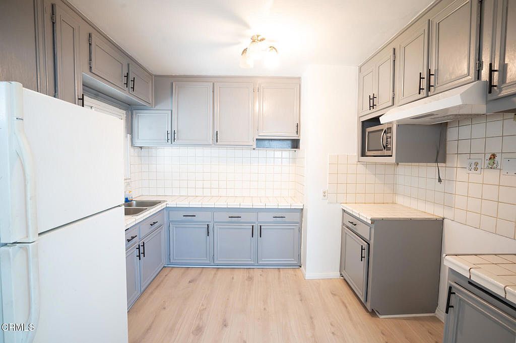 10542 Rainier St Sun Valley, CA 91352 - Thumbnail 3