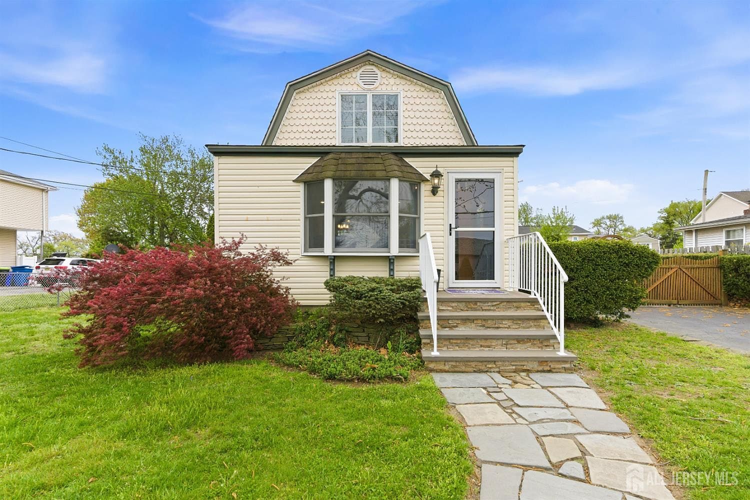 114 Ocean Blvd Keyport, NJ 07735 - Thumbnail 3