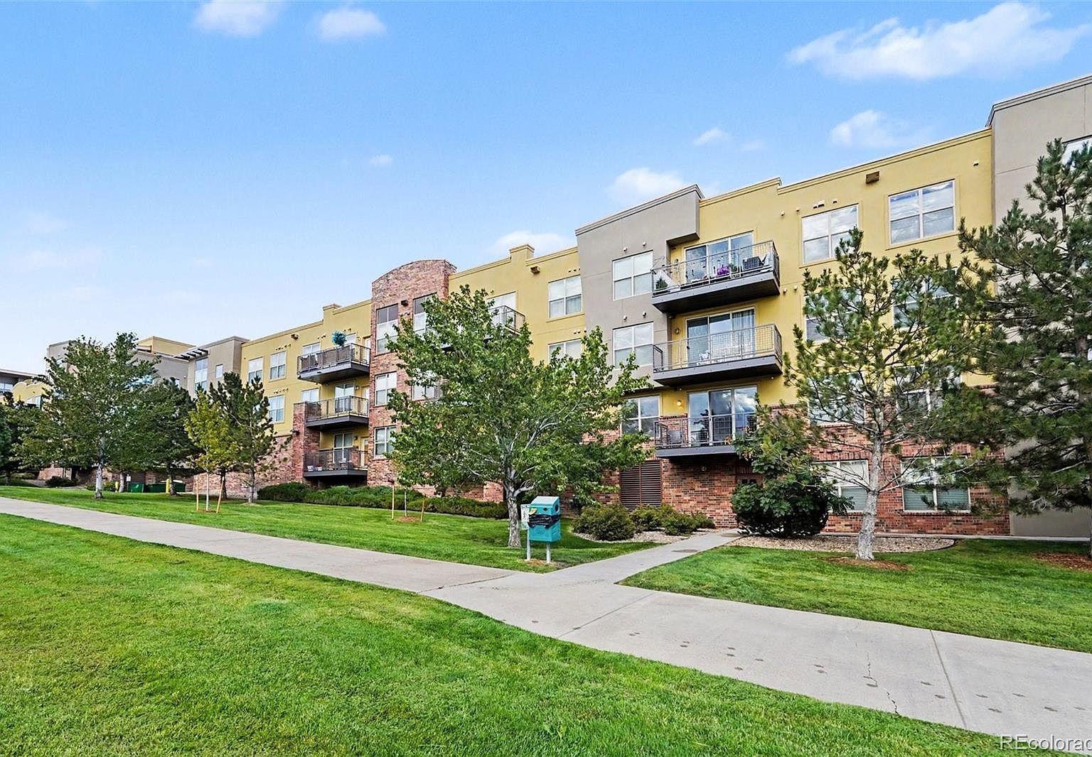 9039 E Panorama Circle #C205 Englewood, CO 80112 - Thumbnail 3