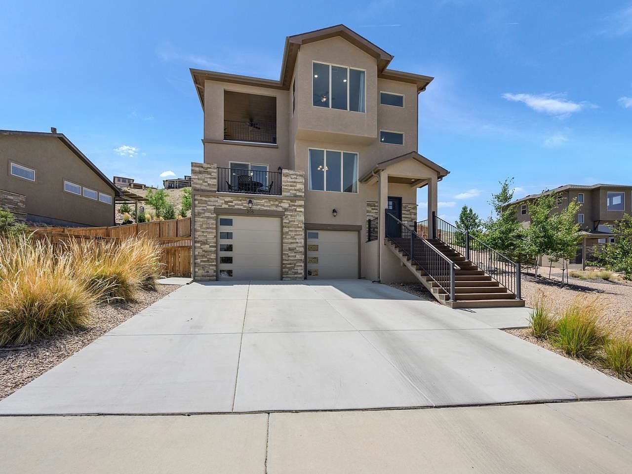 205 Secret Canyon Ct Grand Junction, CO 81503 - Thumbnail 3