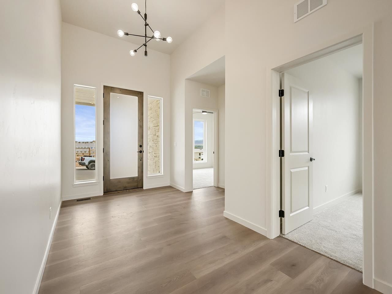 2287 Culebra Peak Ct Grand Junction, CO 81507 - Thumbnail 3