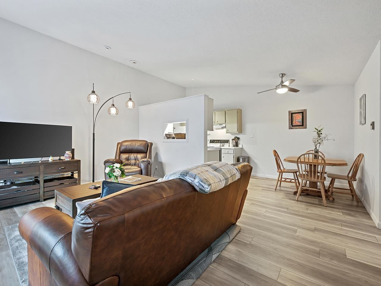 2550 N 1st St APT 20 Grand Junction, CO 81501 - Thumbnail 3