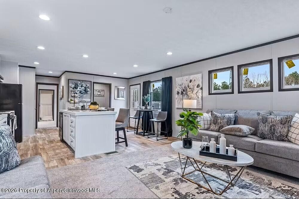 50 Oro Ct Parachute, CO 81635 - Thumbnail 3