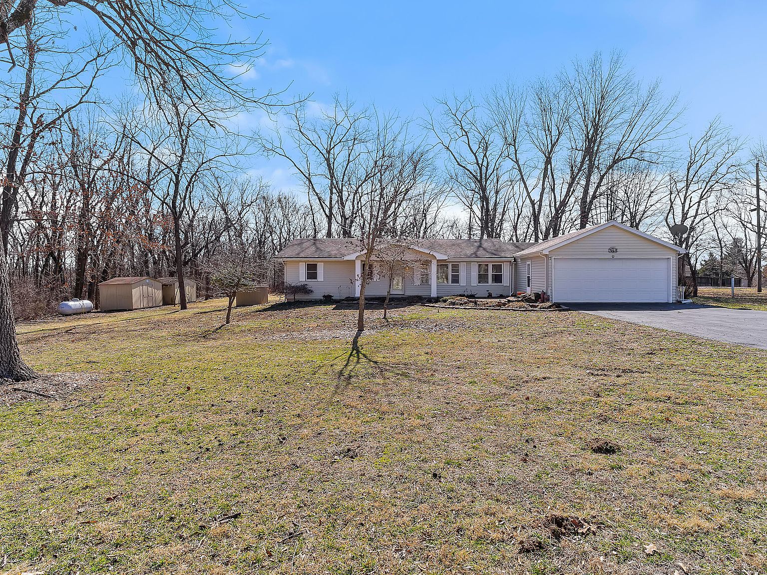 5956 E Sumac Ln Springfield, MO 65809 - Thumbnail 3