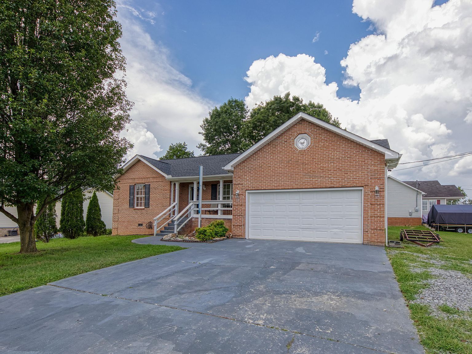 157 Acorn Dr Corryton, TN 37721 - Thumbnail 3