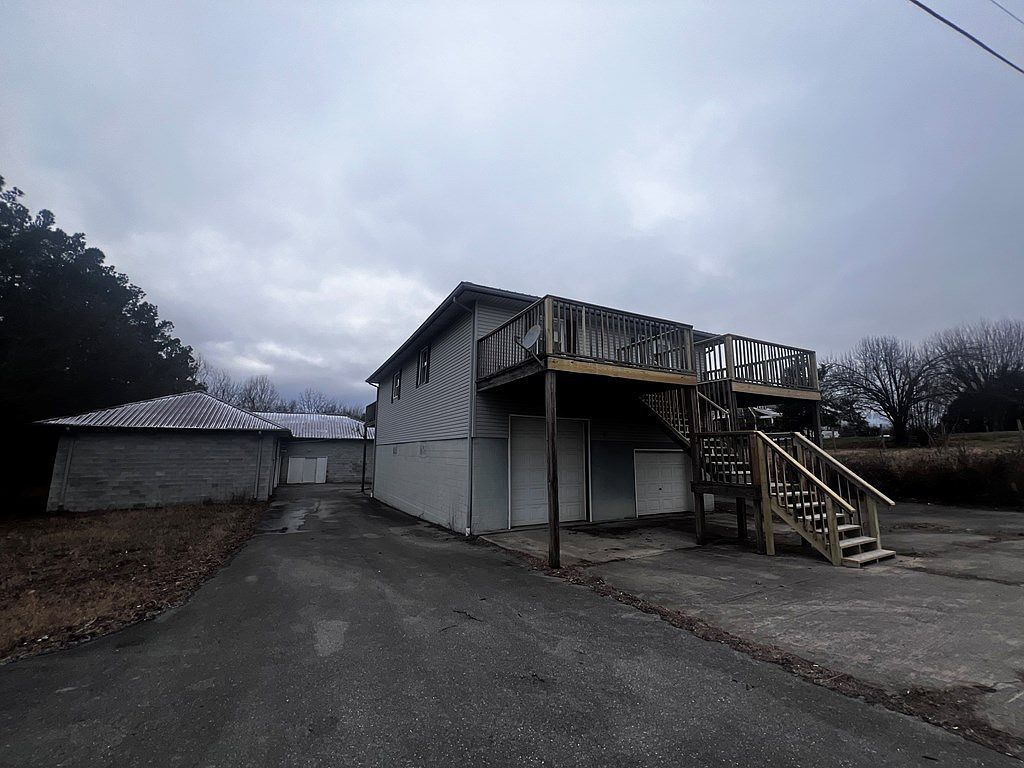 555 Oakley Allons Rd Allons, TN 38541 - Thumbnail 3