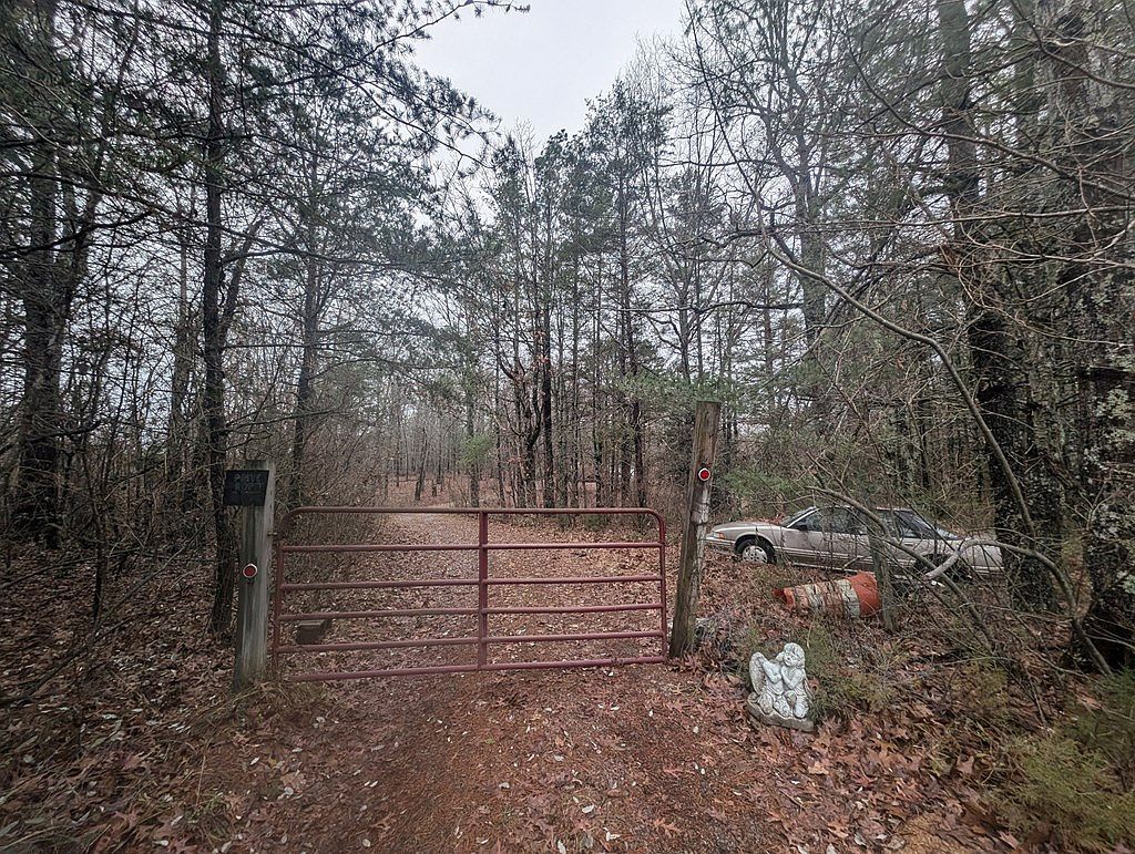 4561 Peavine Rd Crossville, TN 38571 - Thumbnail 3