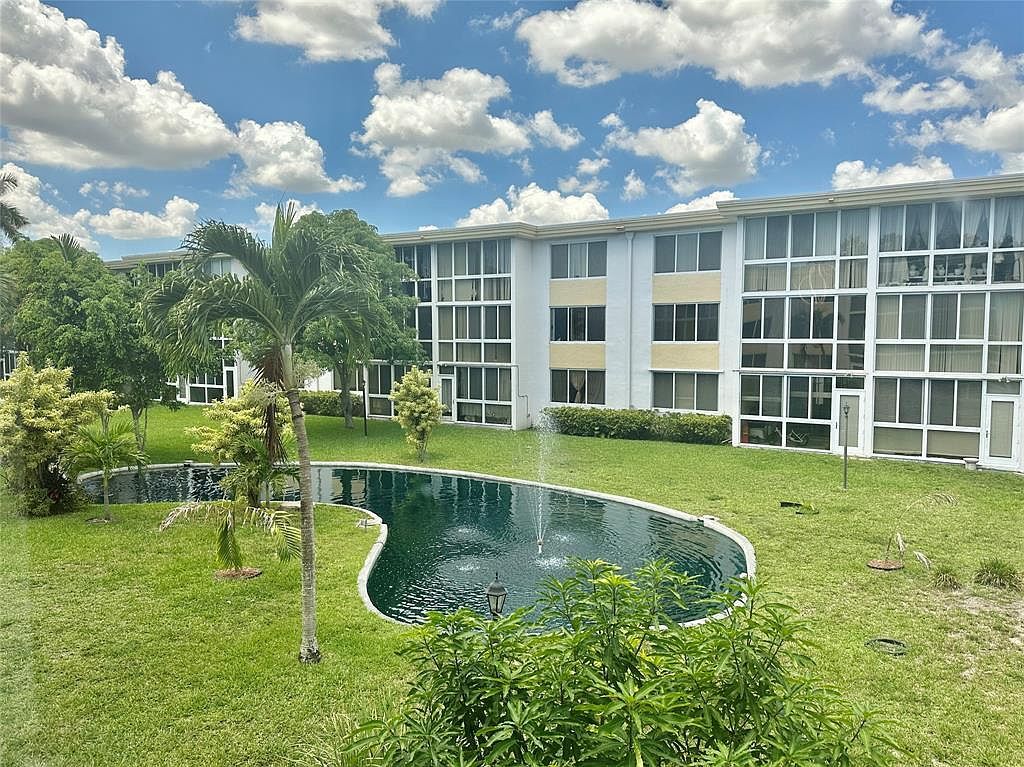 5985 Del Lago Cir APT 223 Sunrise, FL 33313 - Thumbnail 3