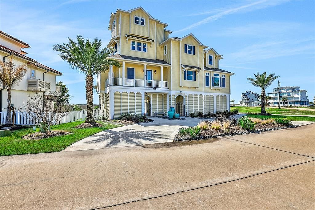 7 Little Torch Hitchcock, TX 77563 - Thumbnail 3