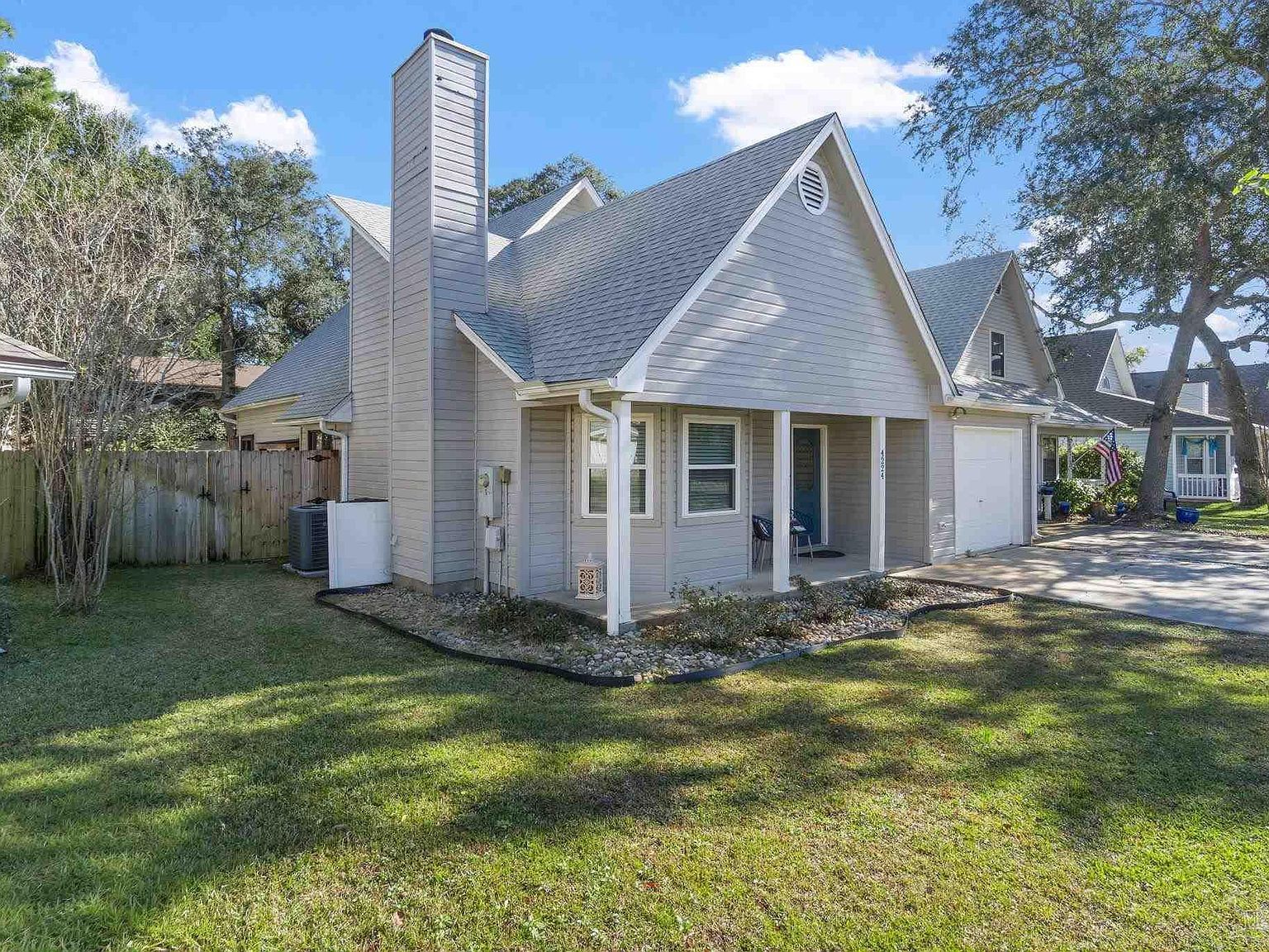 4224 Spanish Trail Pl Pensacola, FL 32504 - Thumbnail 3