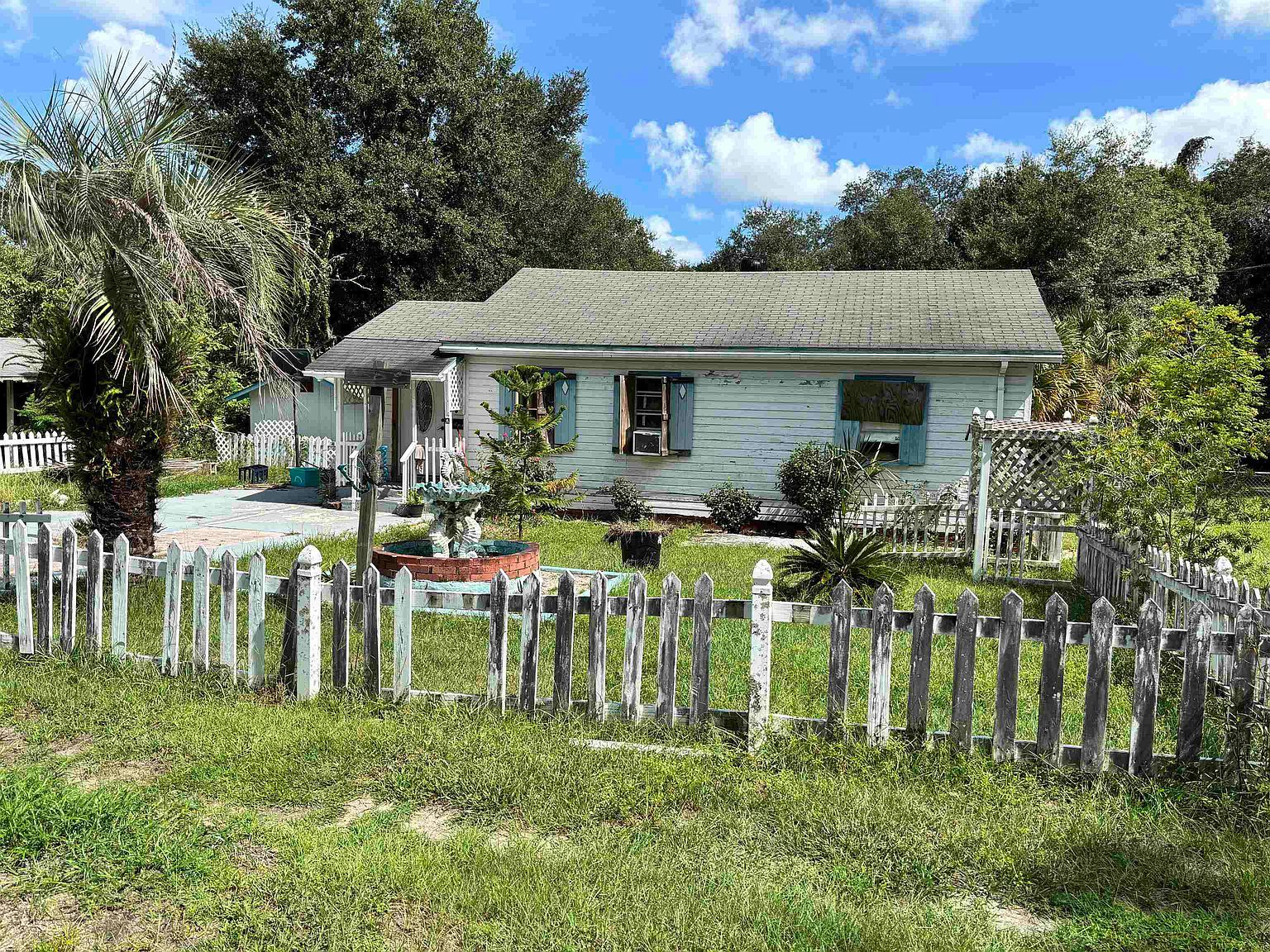 821 S 14th St Palatka, FL 32177 - Thumbnail 3