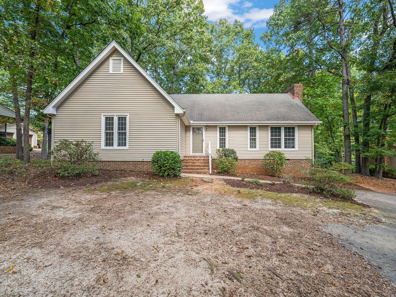 3304 Wade Ave Raleigh, NC 27607 - Thumbnail 3