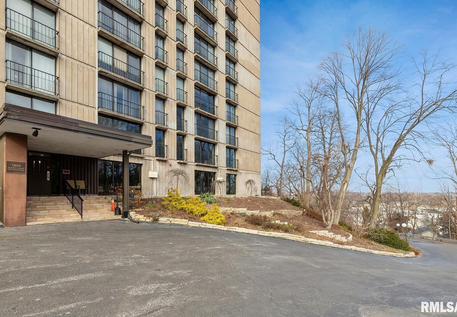 1800 7th St UNIT 6D East Moline, IL 61244 - Thumbnail 3