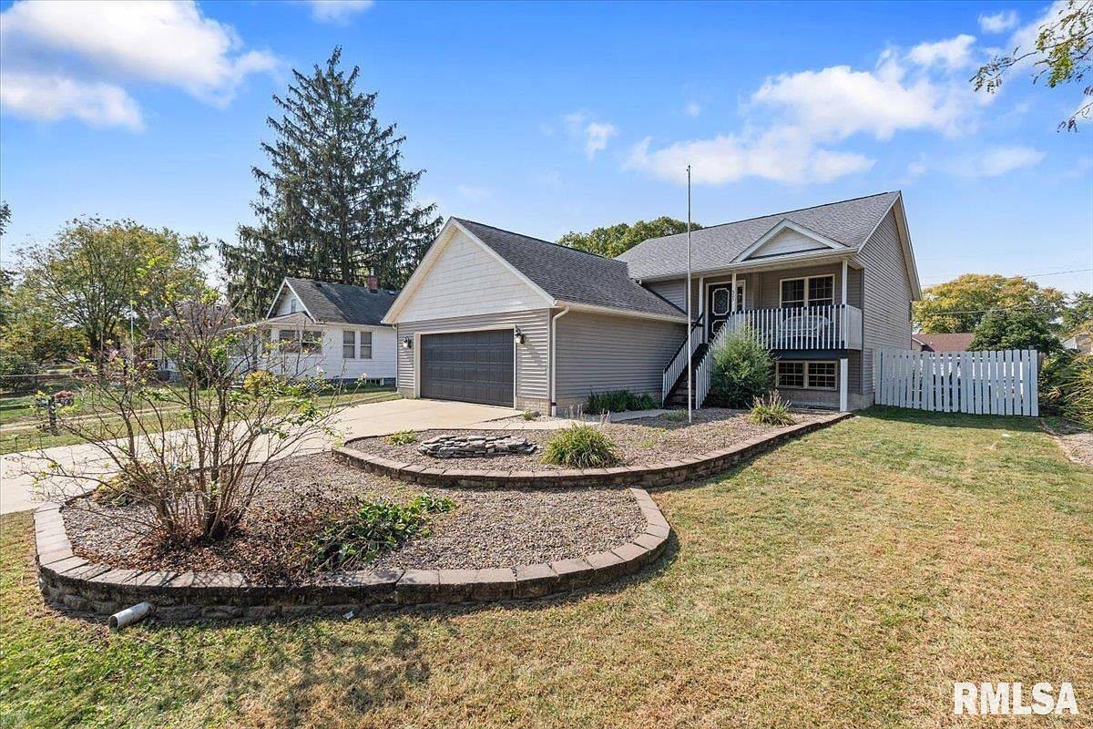 525 3rd Ave Hampton, IL 61256 - Thumbnail 3