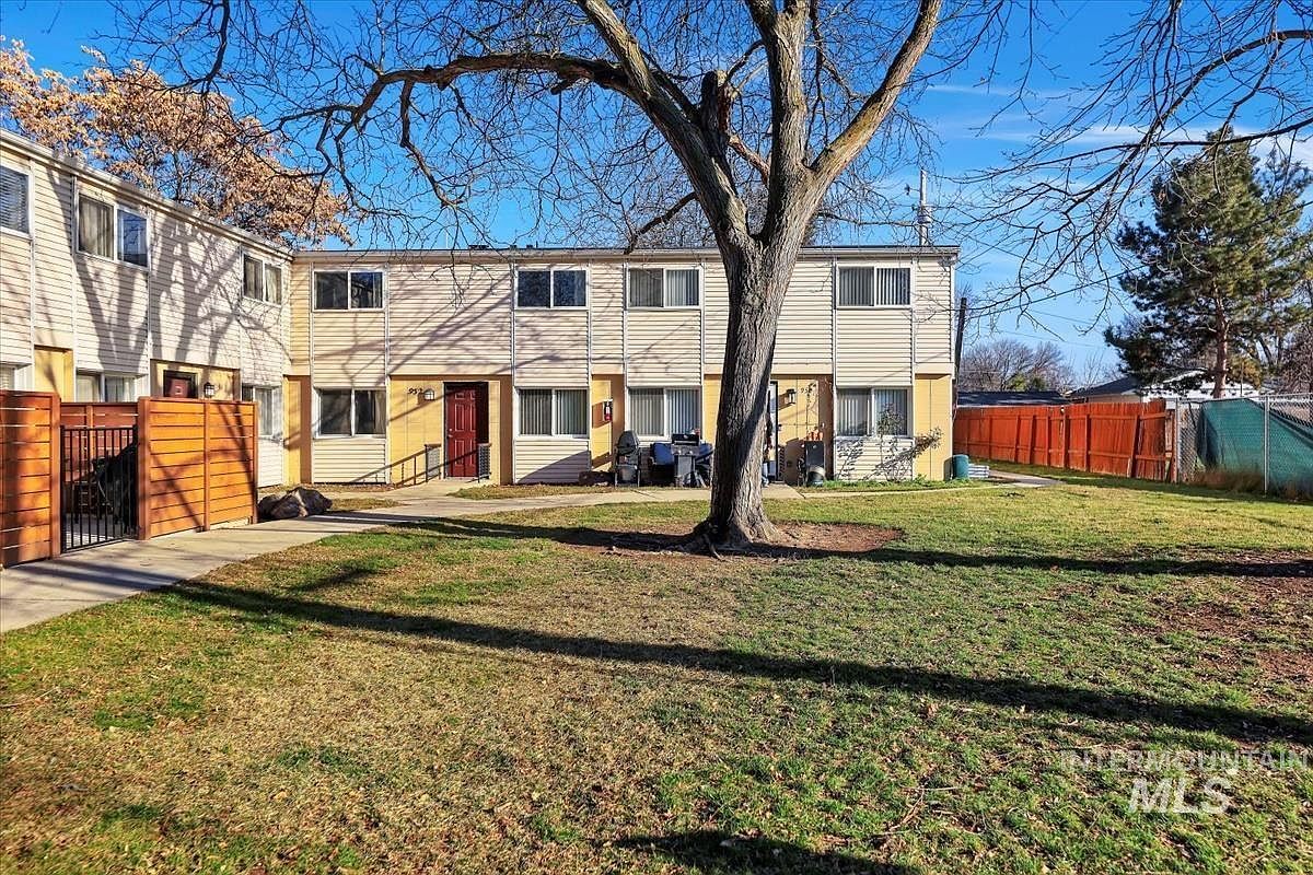 952 S Curtis Rd Boise, ID 83705 - Thumbnail 3