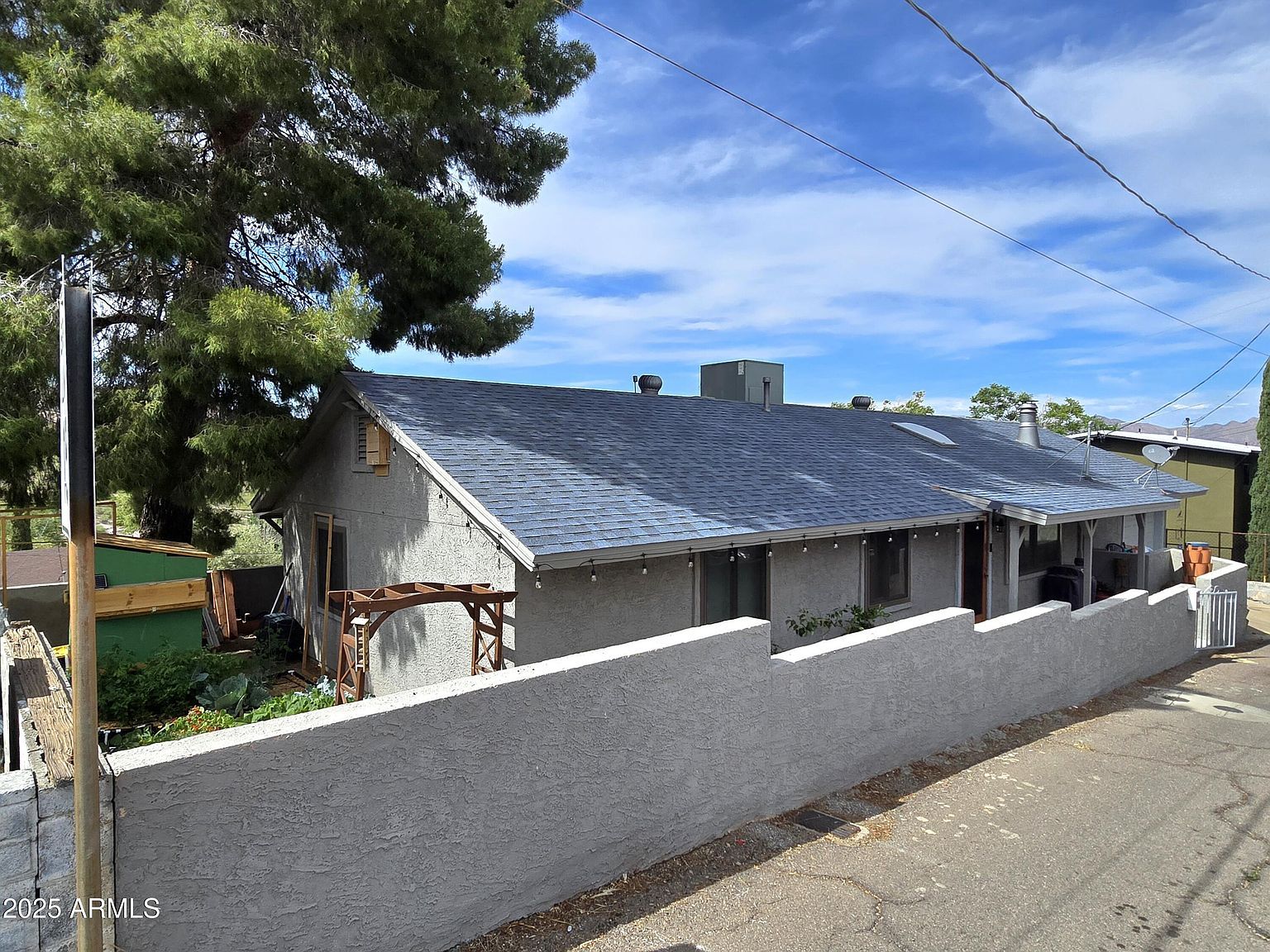 186 E Kelly St Miami, AZ 85539 - Thumbnail 3