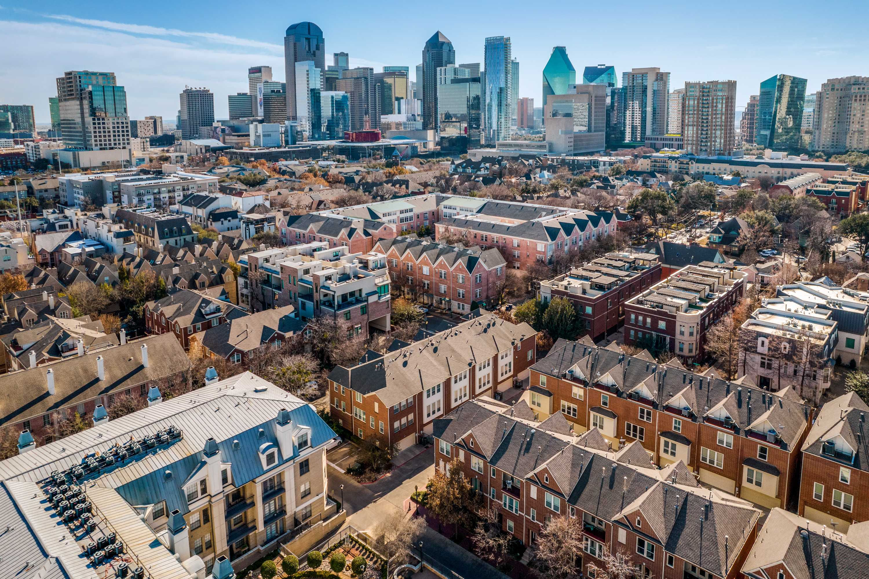 2452 Worthington Street, Dallas, TX, USA, 75204 - Thumbnail 2