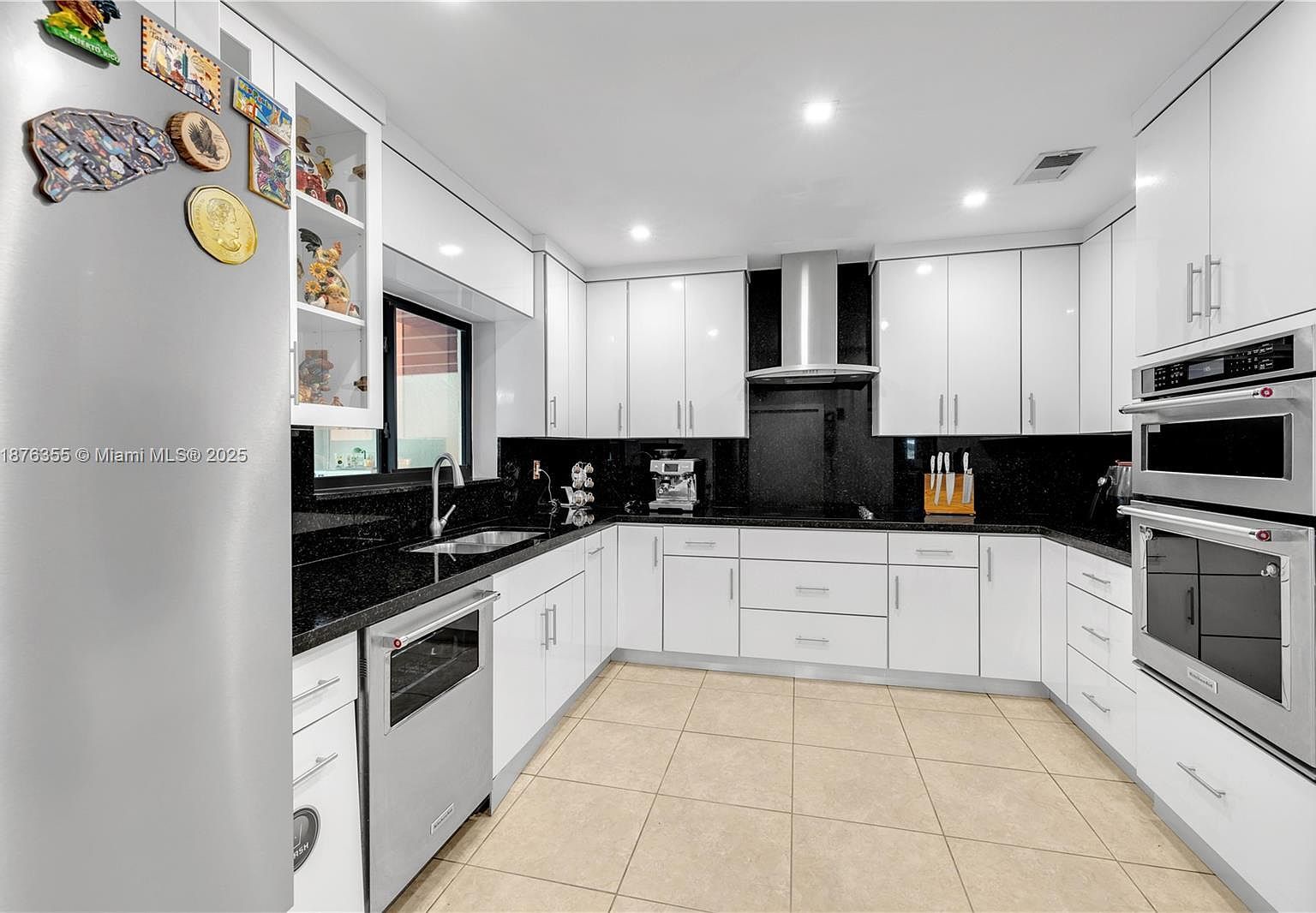 4325 SW 95th Ave Miami, FL 33165 - Thumbnail 3