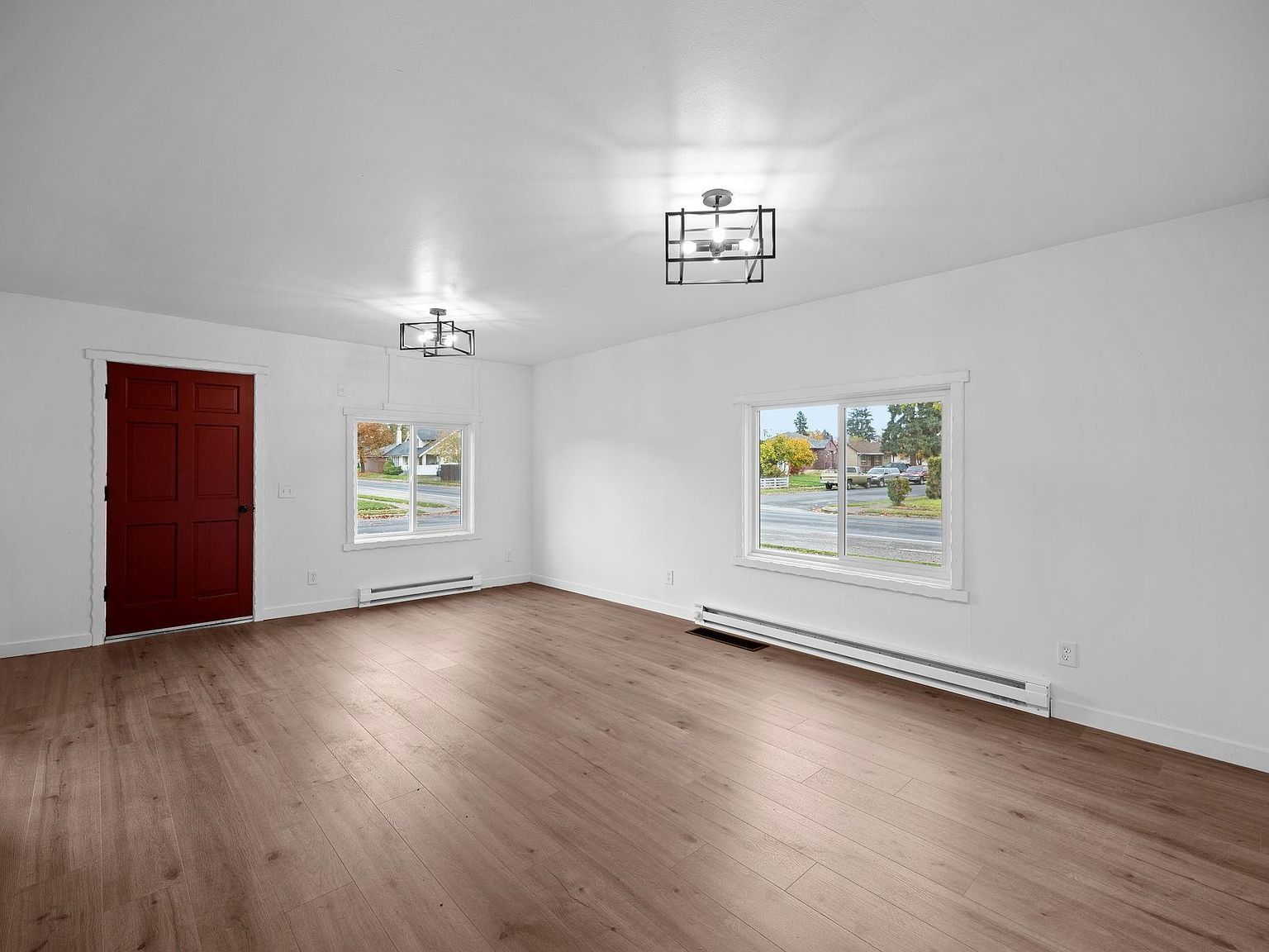 426 E Olympic Ave Spokane, WA 99207 - Thumbnail 3