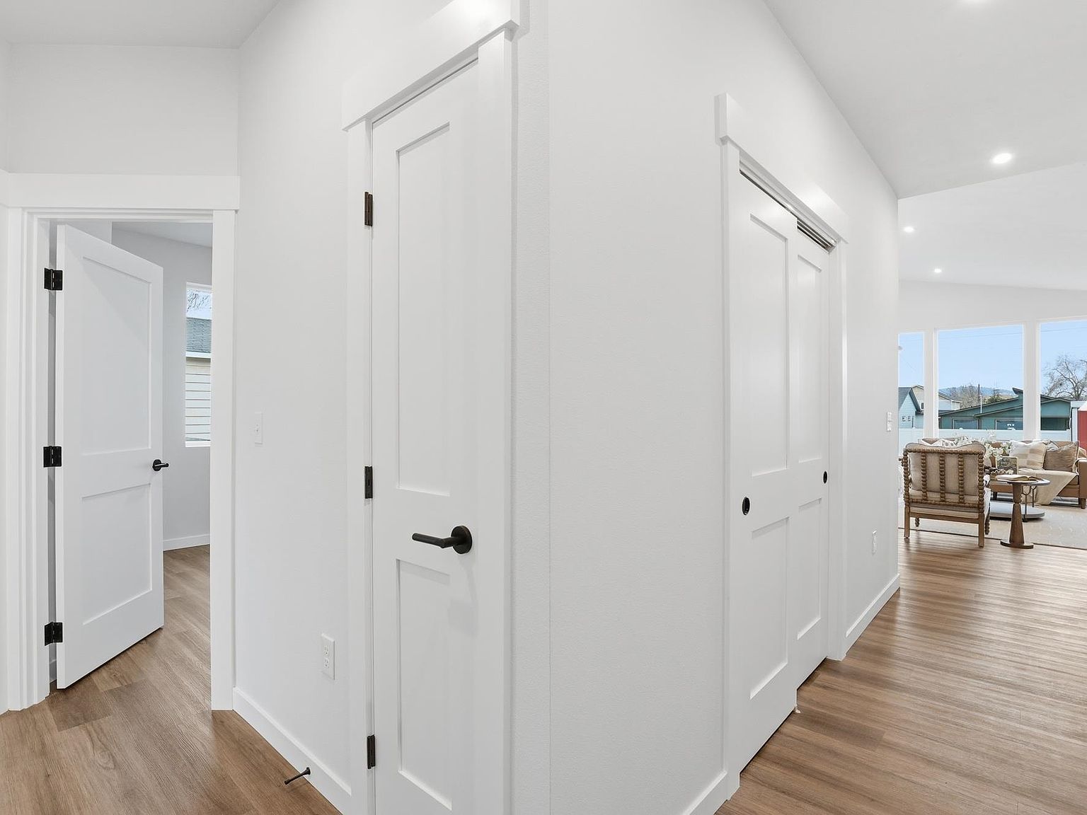 4914 E Fairview Ave Spokane, WA 99217 - Thumbnail 3