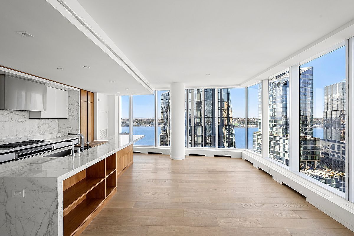 1 W End Ave APT 26G New York, NY 10023 - Thumbnail 3