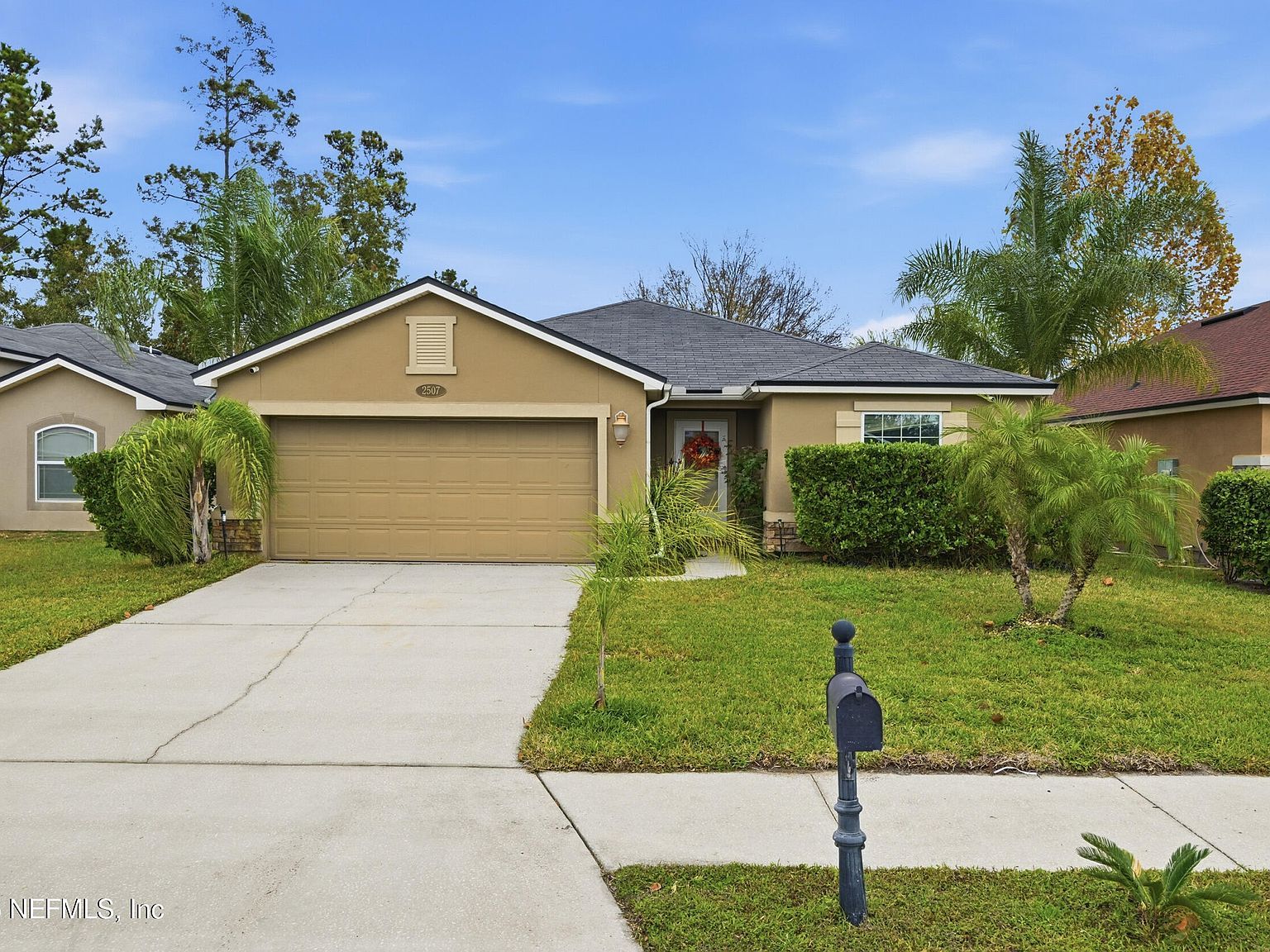 2507 King Louis Dr Jacksonville, FL 32254 - Thumbnail 3