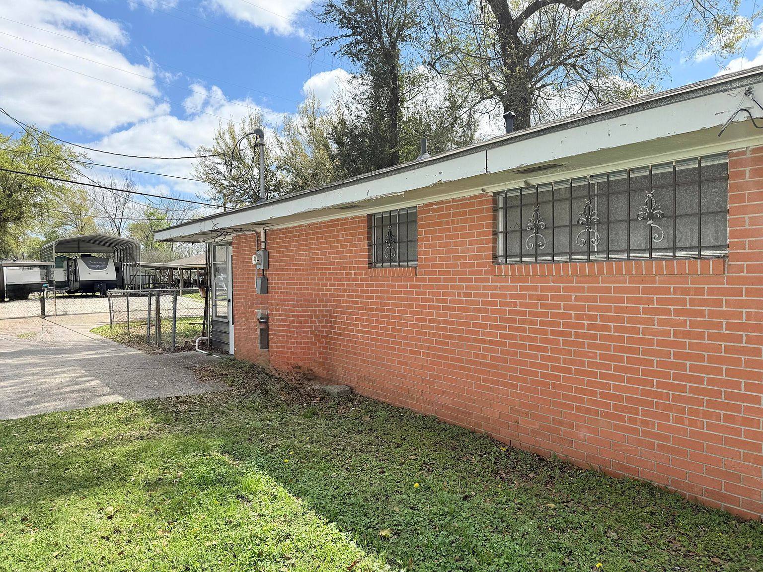 1109 Carroll St Westlake, LA 70669 - Thumbnail 3