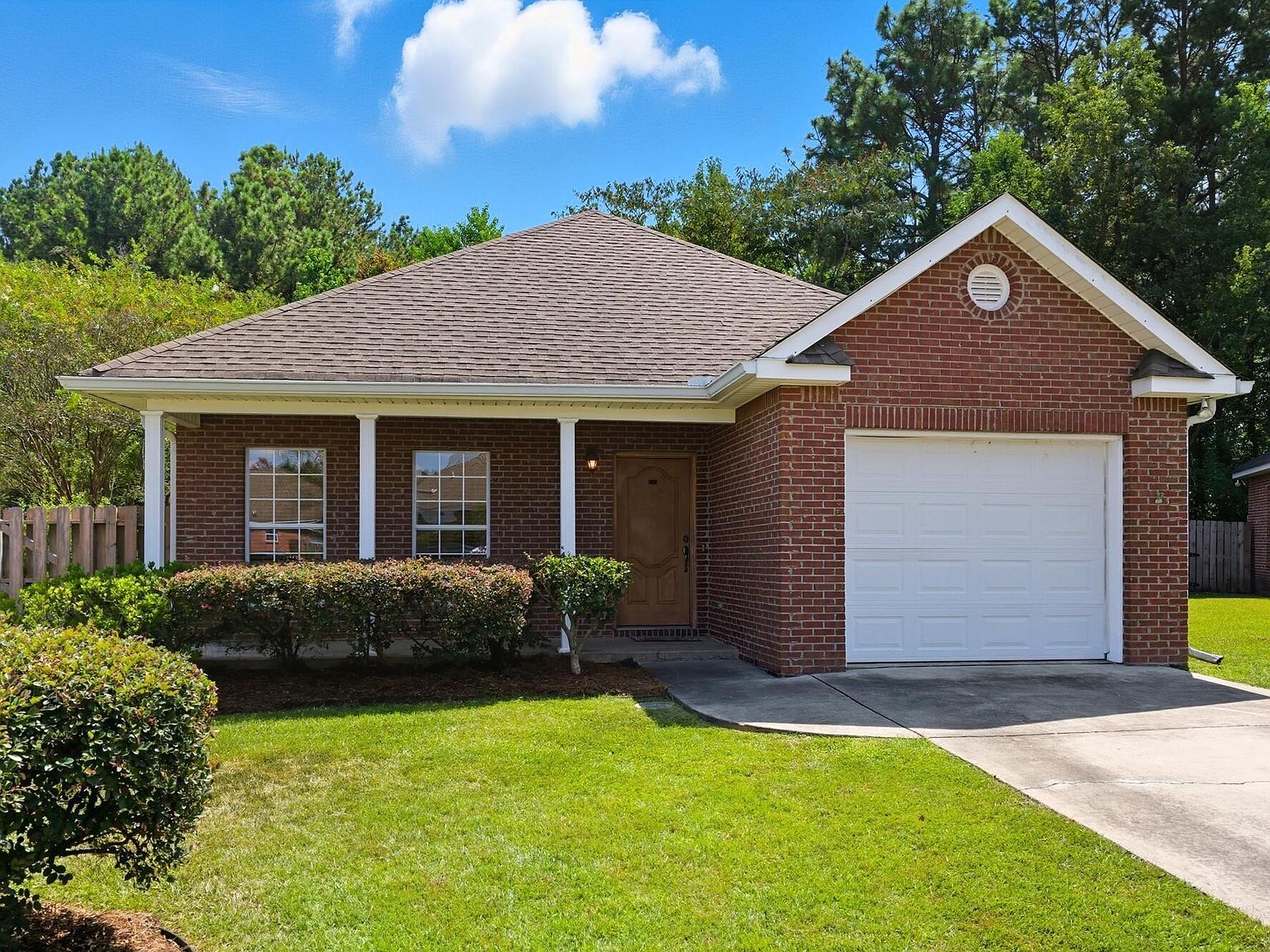 23 Oxford Dr Hattiesburg, MS 39402 - Thumbnail 3