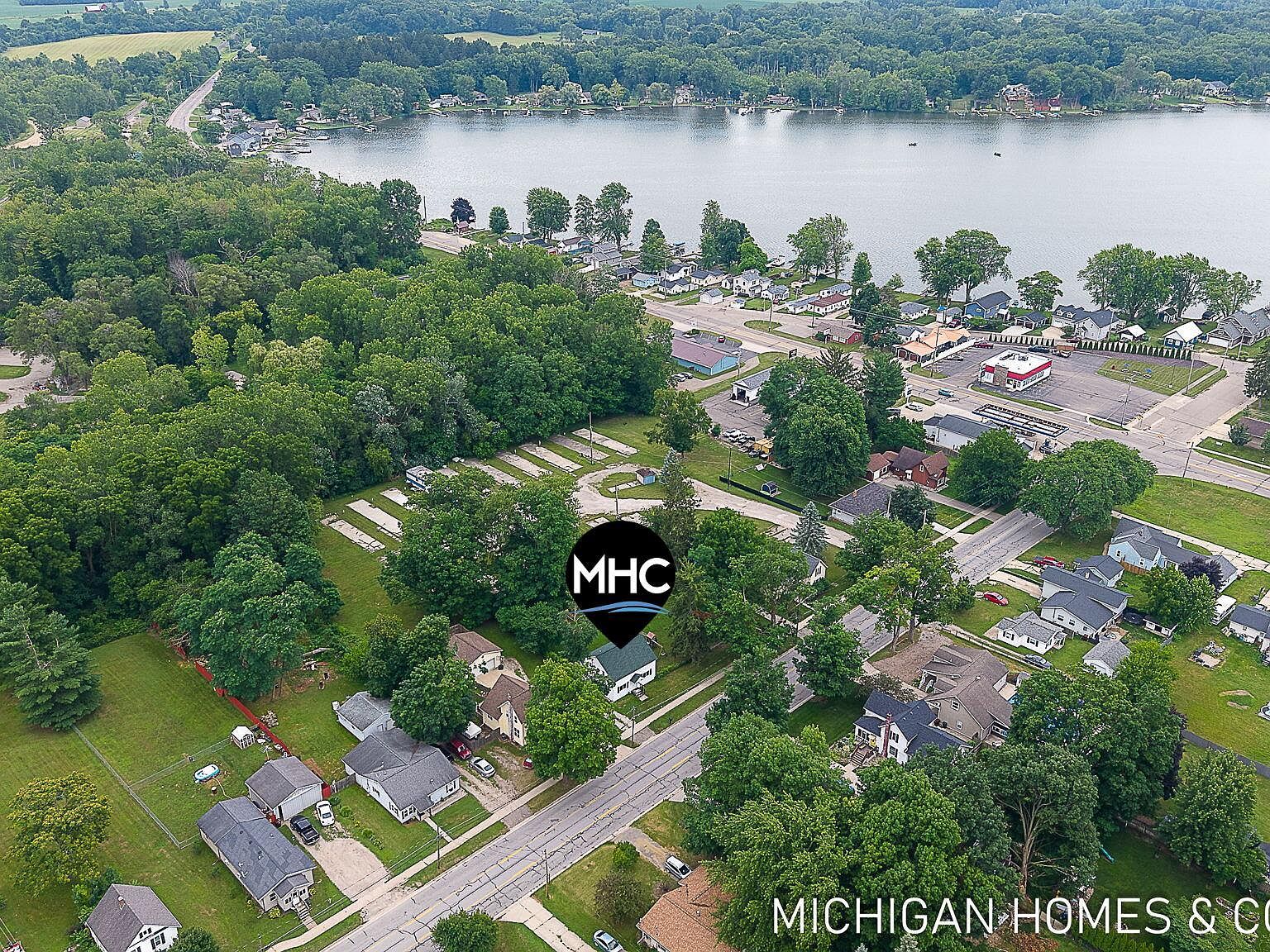 752 Jordan Lake Ave Lake Odessa, MI 48849 - Thumbnail 3