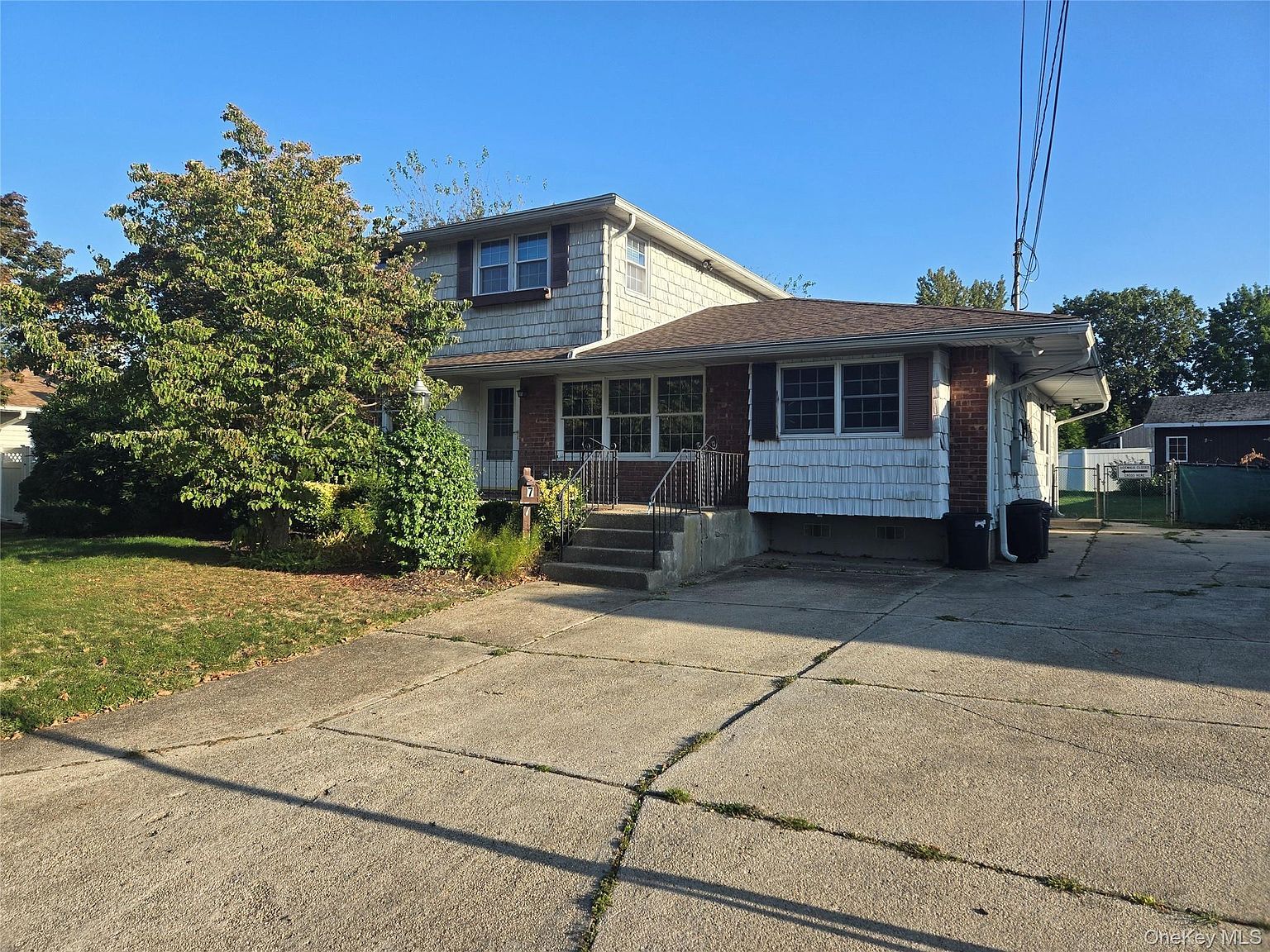 7 Romeo Ln Commack, NY 11725 - Thumbnail 3