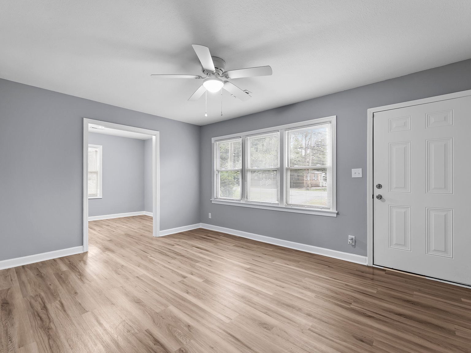 419 Anita Dr Goose Creek, SC 29445 - Thumbnail 3