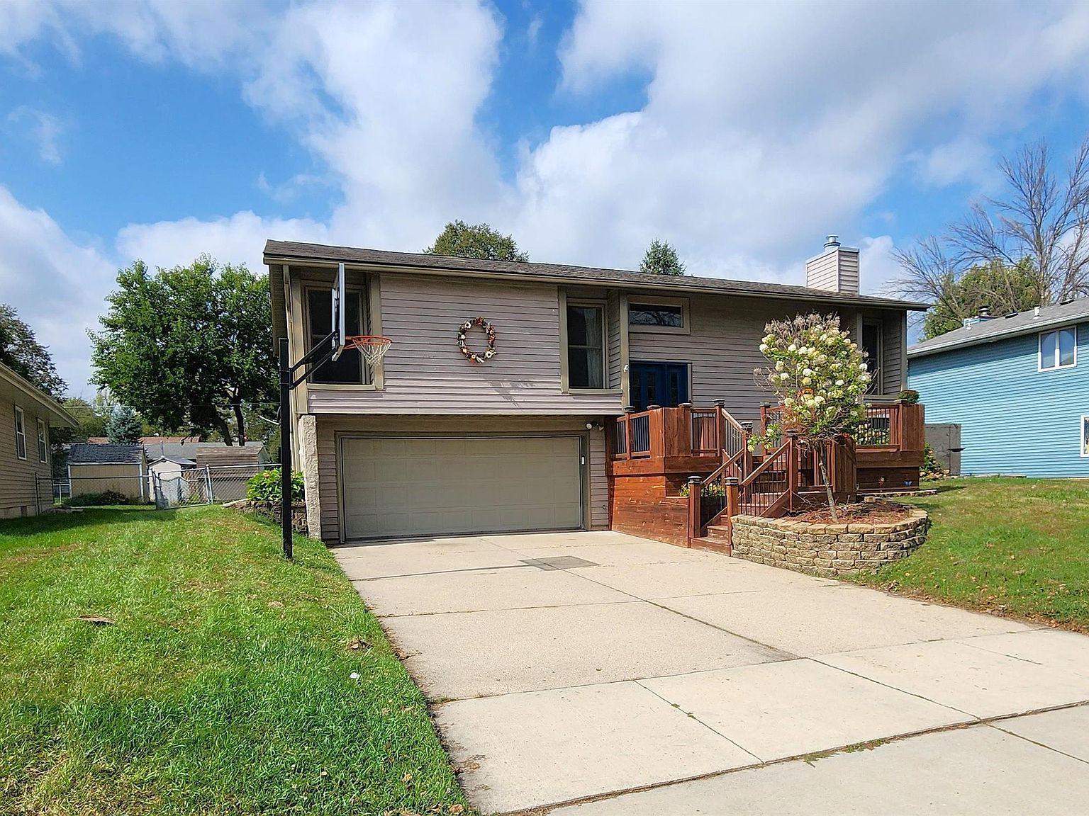 722 S Garfield Ave Mason City, IA 50401 - Thumbnail 3