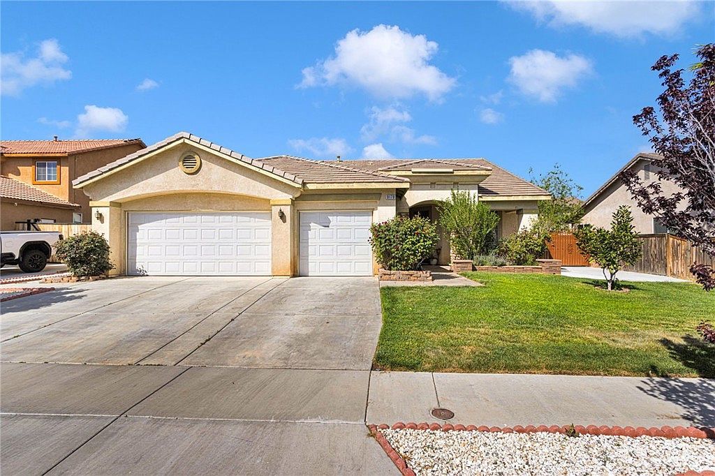 9178 Goldenseal Ct Hesperia, CA 92344 - Thumbnail 3