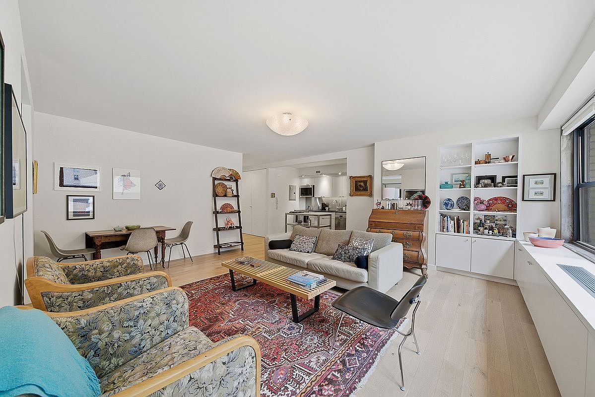 1065 Park Ave #3C New York, NY 10128 - Thumbnail 3